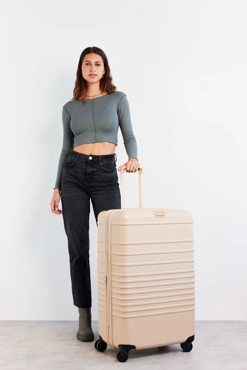 Beis | The Carry-On Check-In Roller in Beige/CARRY-ON - Click Image to Close